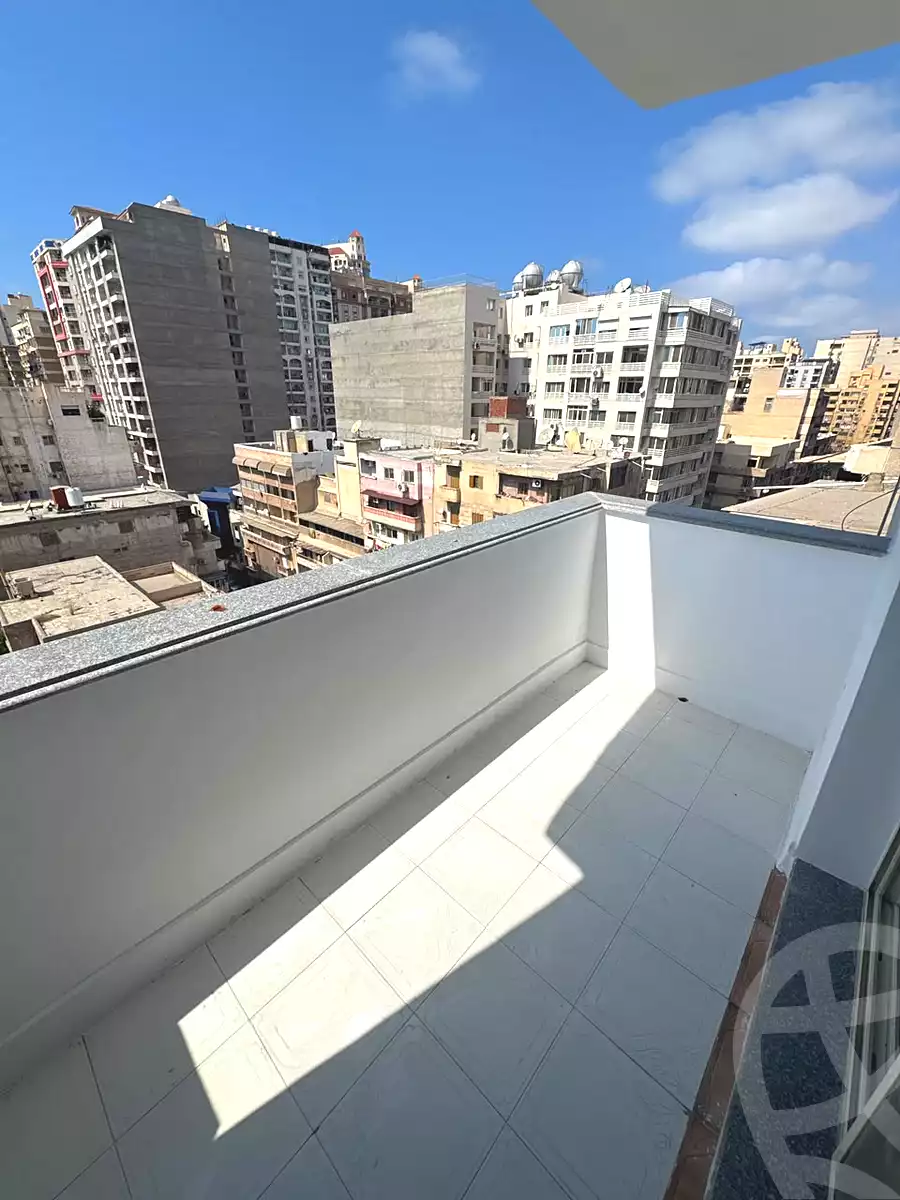 https://aqarmap.com.eg/en/listing/7230813-for-sale-alexandria-zezenia-ibrahim-el-attar-st