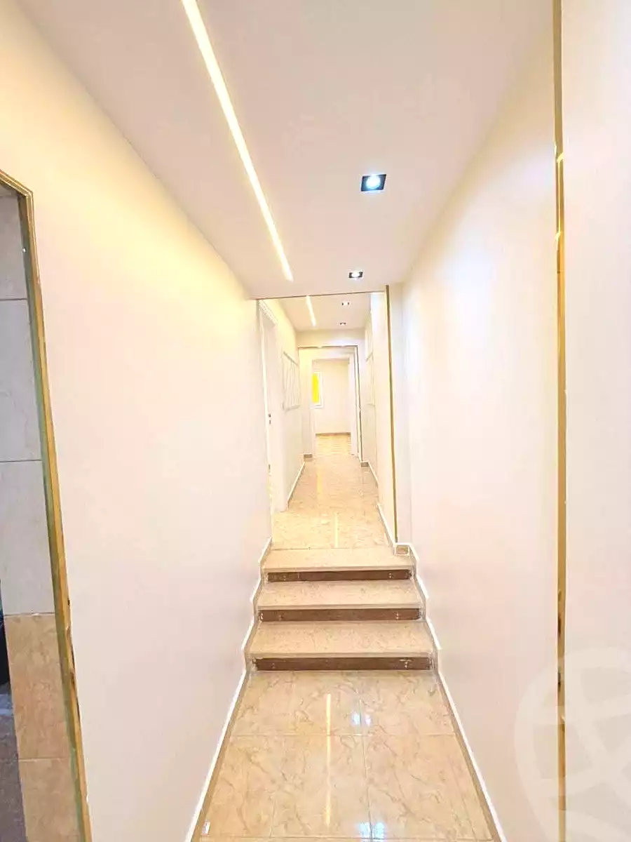 https://aqarmap.com.eg/ar/listing/7233671-for-sale-alexandria-sydy-bshr-sydy-bshr-bhry-shr-mhmwd-l-yswy