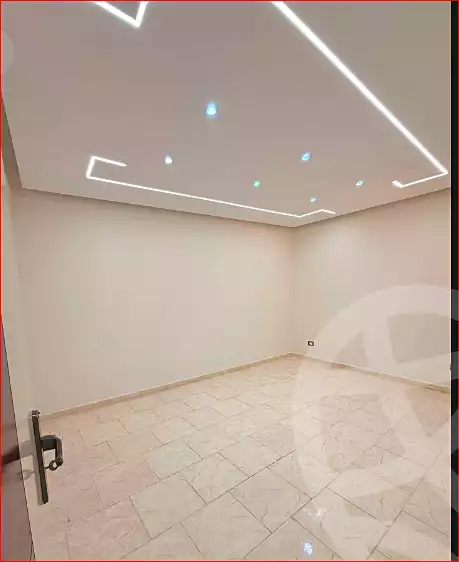 https://aqarmap.com.eg/ar/listing/7233710-for-sale-alexandria-lsywf-el-falki