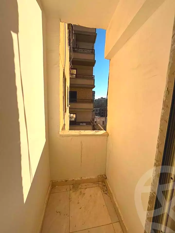 https://aqarmap.com.eg/ar/listing/7233953-for-sale-alexandria-al-agamy-lbytsh-al-kaada-st