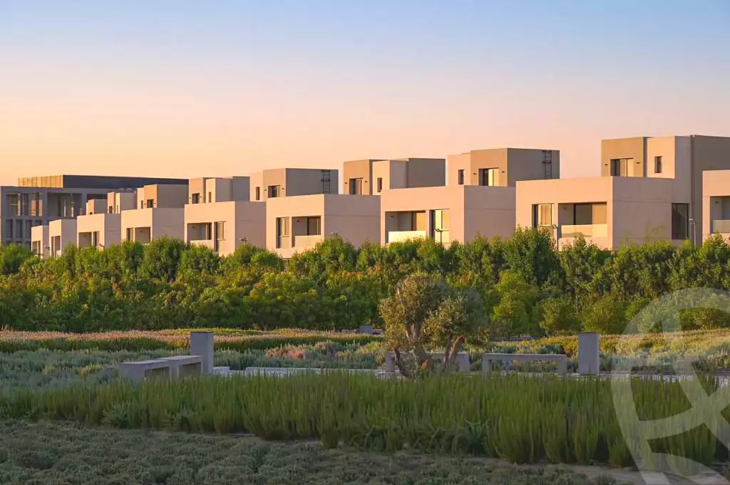 https://aqarmap.com.eg/ar/listing/7233956-for-sale-cairo-el-shorouk-compounds-al-burouj-compound-imkan