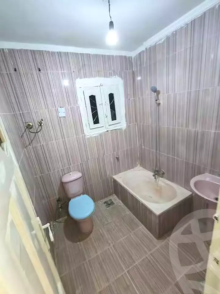 https://aqarmap.com.eg/en/listing/7233959-for-sale-alexandria-al-agamy-el-hanouvel-gabir-hafez-st