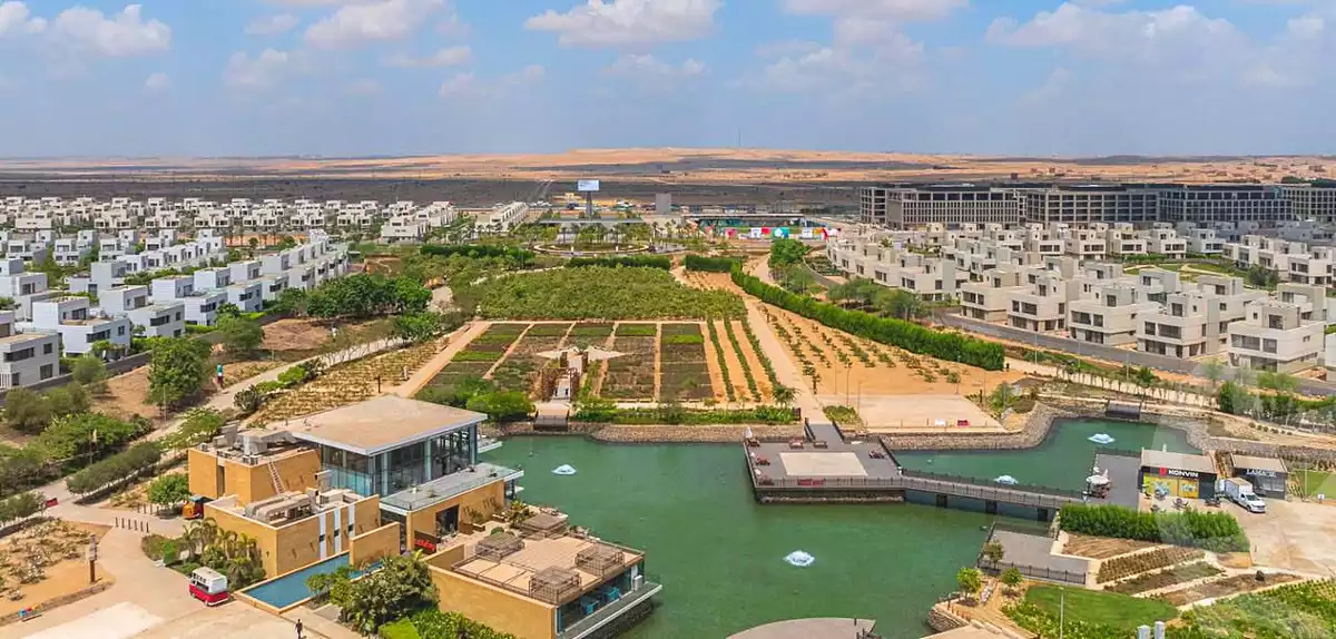 https://aqarmap.com.eg/en/listing/7234062-for-sale-cairo-el-shorouk-compounds-al-burouj-compound-imkan