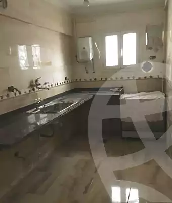 https://aqarmap.com.eg/ar/listing/7234620-for-sale-alexandria-moharram-bey-tryq-qn-lswys
