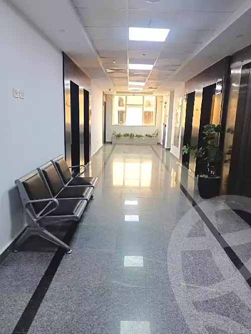 https://aqarmap.com.eg/ar/listing/7019219-for-rent-cairo-new-cairo-el-sadat-axis