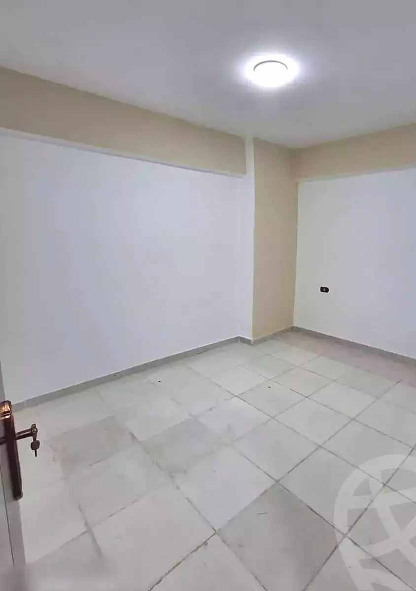 https://aqarmap.com.eg/ar/listing/7234900-for-sale-alexandria-lsywf-el-falki