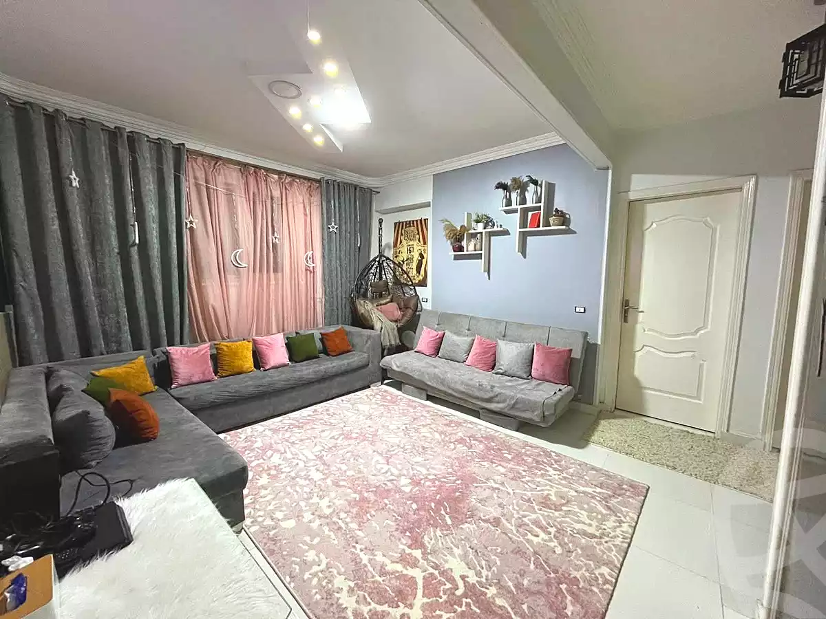 https://aqarmap.com.eg/en/listing/7234923-for-sale-cairo-el-haram-el-lebeny-el-magzar-el-aly-st