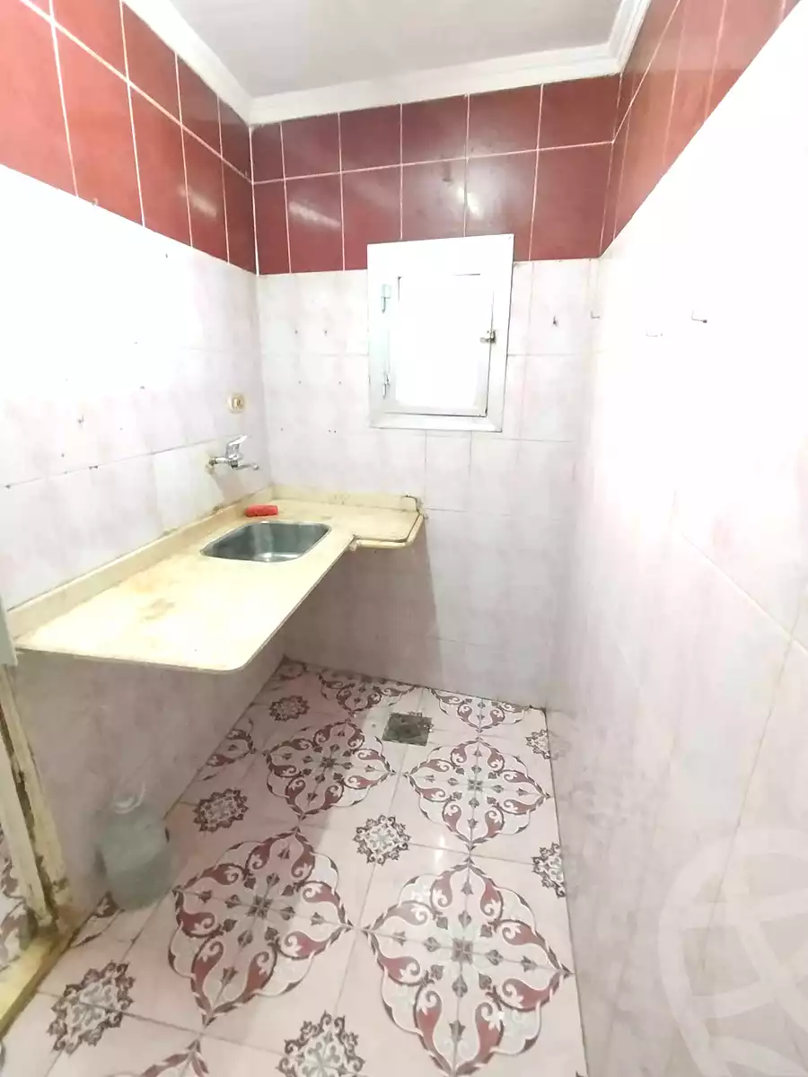 https://aqarmap.com.eg/en/listing/7235048-for-sale-alexandria-lsywf-el-falki
