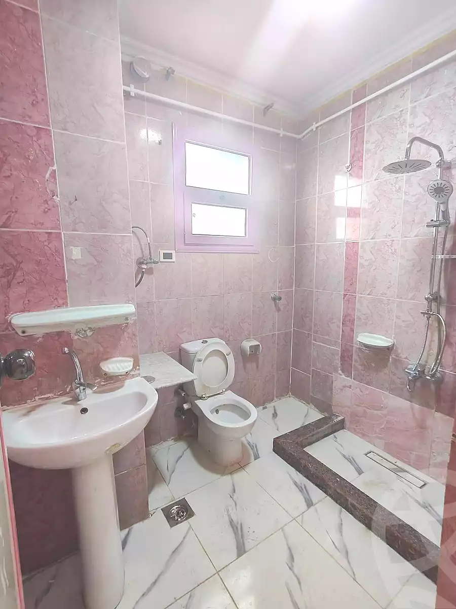 https://aqarmap.com.eg/en/listing/7235196-for-sale-alexandria-sydy-bshr-sydy-bshr-bhry-mohamed-el-srafi-st.