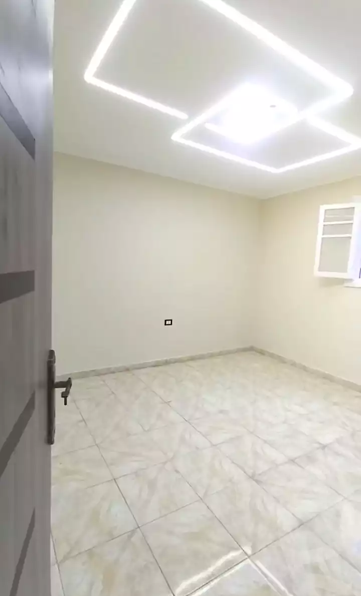 https://aqarmap.com.eg/en/listing/7235998-for-sale-alexandria-el-asafra-l-sfr-qbly