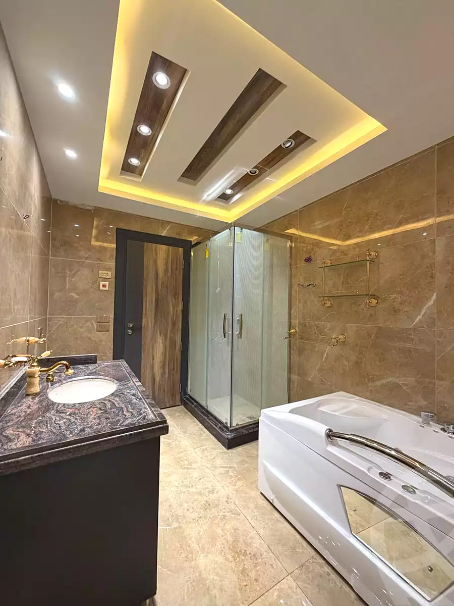 4 BR Apartment in Madinaty, photo 10 of 12