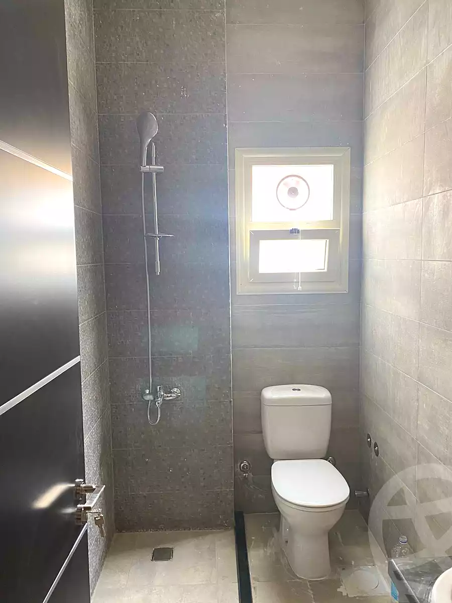 https://aqarmap.com.eg/ar/listing/7236053-for-rent-cairo-new-cairo-ganob-el-akadamiya-south-academy-d-khaled-ibn-el-waleed-st