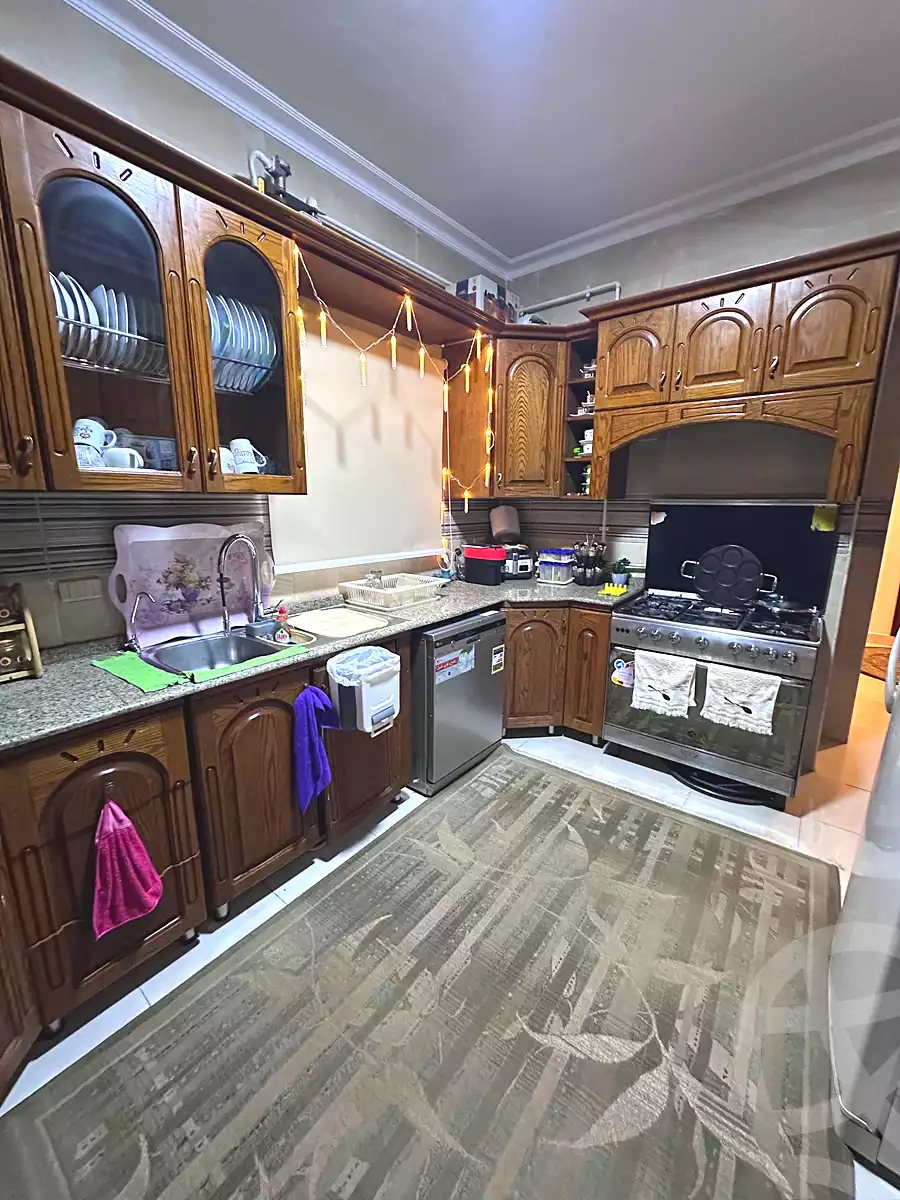 https://aqarmap.com.eg/ar/listing/7236229-for-sale-cairo-new-cairo-compounds-hayati-residence