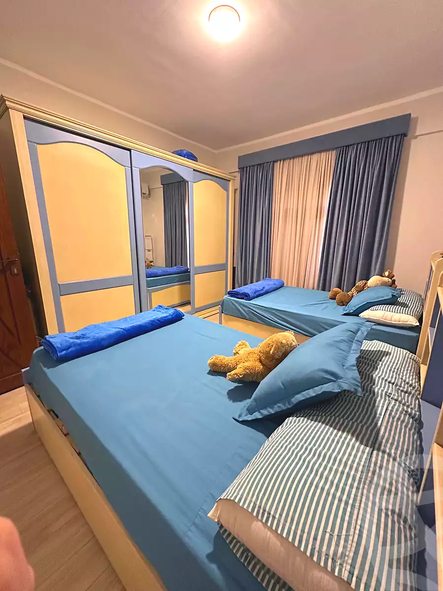 https://aqarmap.com.eg/ar/listing/7236229-for-sale-cairo-new-cairo-compounds-hayati-residence