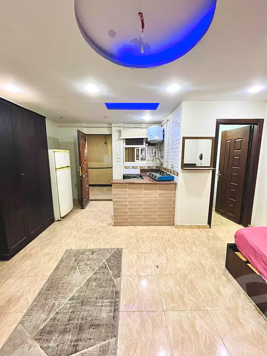 https://aqarmap.com.eg/ar/listing/7236364-for-rent-cairo-6th-of-october-el-ahyaa-neighborhood-1st-sixth-neighborhood