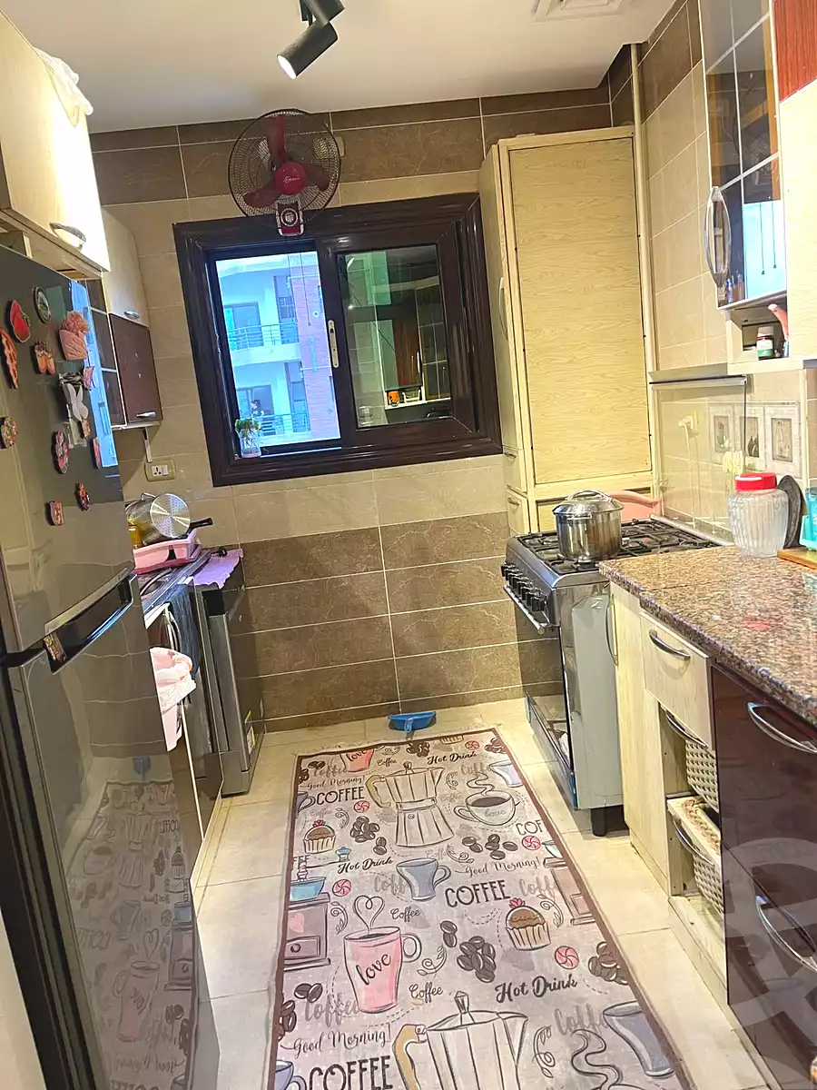 https://aqarmap.com.eg/ar/listing/7236396-for-sale-cairo-6th-of-october-hadaeq-october-compounds-el-fardoos-city