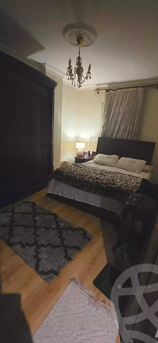 https://aqarmap.com.eg/en/listing/7236403-for-sale-cairo-6th-of-october-el-ahyaa-neighborhood-2nd-divided-from-al-kafrawei-st