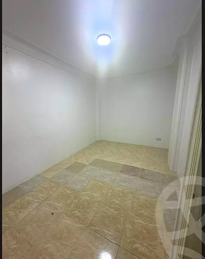 https://aqarmap.com.eg/en/listing/7236485-for-sale-alexandria-al-agamy-lbytsh-abd-el-fattah-el-talkhawy