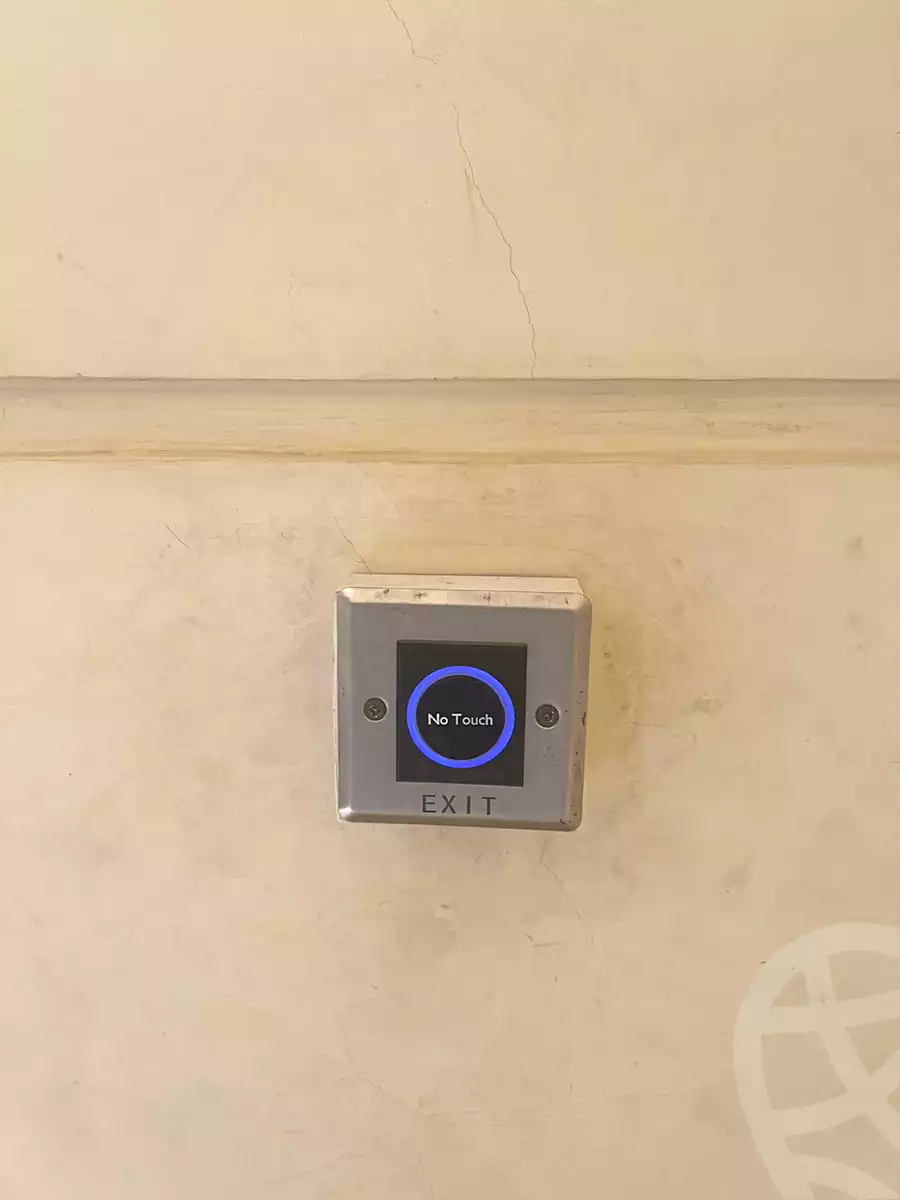 https://aqarmap.com.eg/en/listing/7236600-for-sale-cairo-el-sheikh-zayed-city-compounds-greens