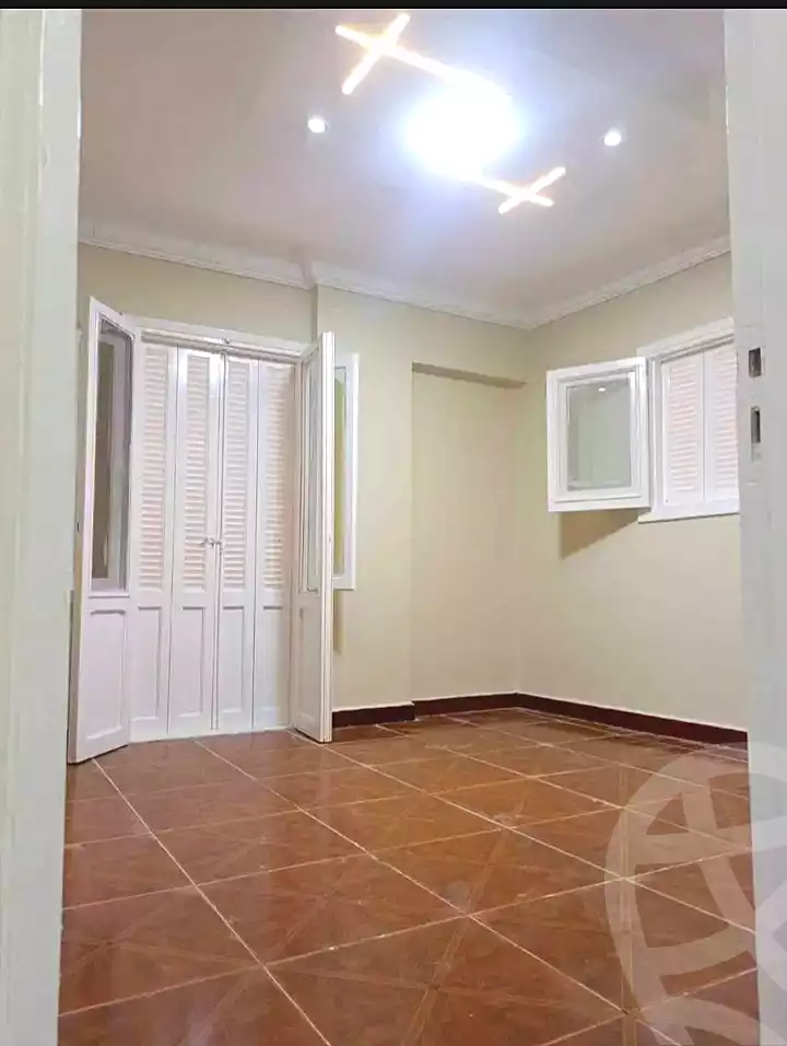 https://aqarmap.com.eg/en/listing/7236702-for-sale-alexandria-al-agamy-el-hanouvel-el-kholafaa-el-rashdeen-st