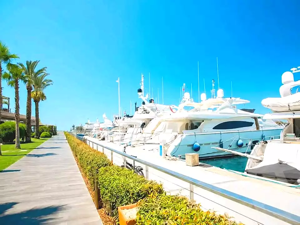 https://aqarmap.com.eg/ar/listing/7236732-for-sale-north-coast-resorts-salt-resort-tatweer-misr