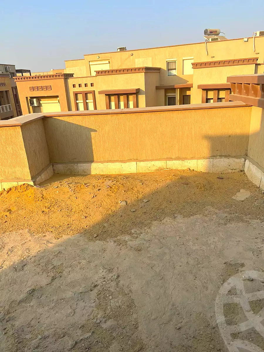 https://aqarmap.com.eg/ar/listing/7236767-for-sale-cairo-el-sheikh-zayed-city-compounds-greens
