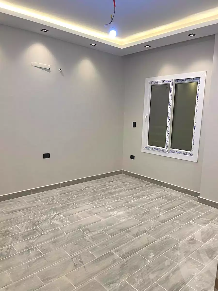 https://aqarmap.com.eg/ar/listing/7236922-for-sale-cairo-el-sheikh-zayed-city-el-hay-elsades-ashaer
