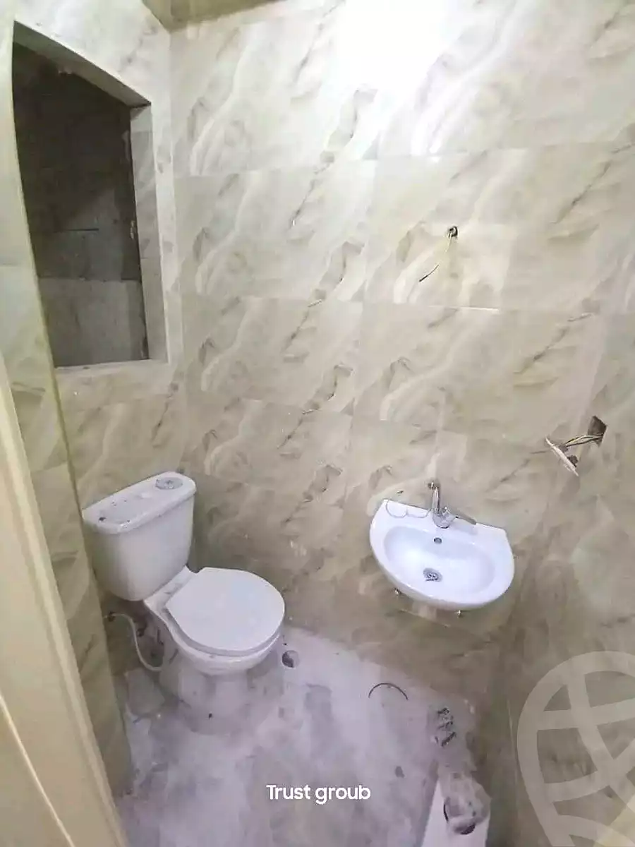 https://aqarmap.com.eg/en/listing/7237019-for-sale-alexandria-al-agamy-lbytsh-shahr-al-assal-st