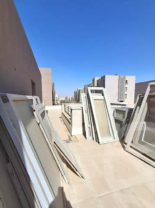 https://aqarmap.com.eg/en/listing/7237112-for-sale-cairo-new-cairo-compounds-kmbwnd-dh-fyldj-blm-hylz