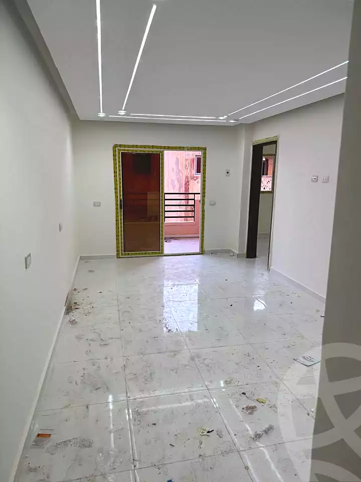 https://aqarmap.com.eg/ar/listing/7237130-for-sale-alexandria-al-agamy-lbytsh-bianchiii