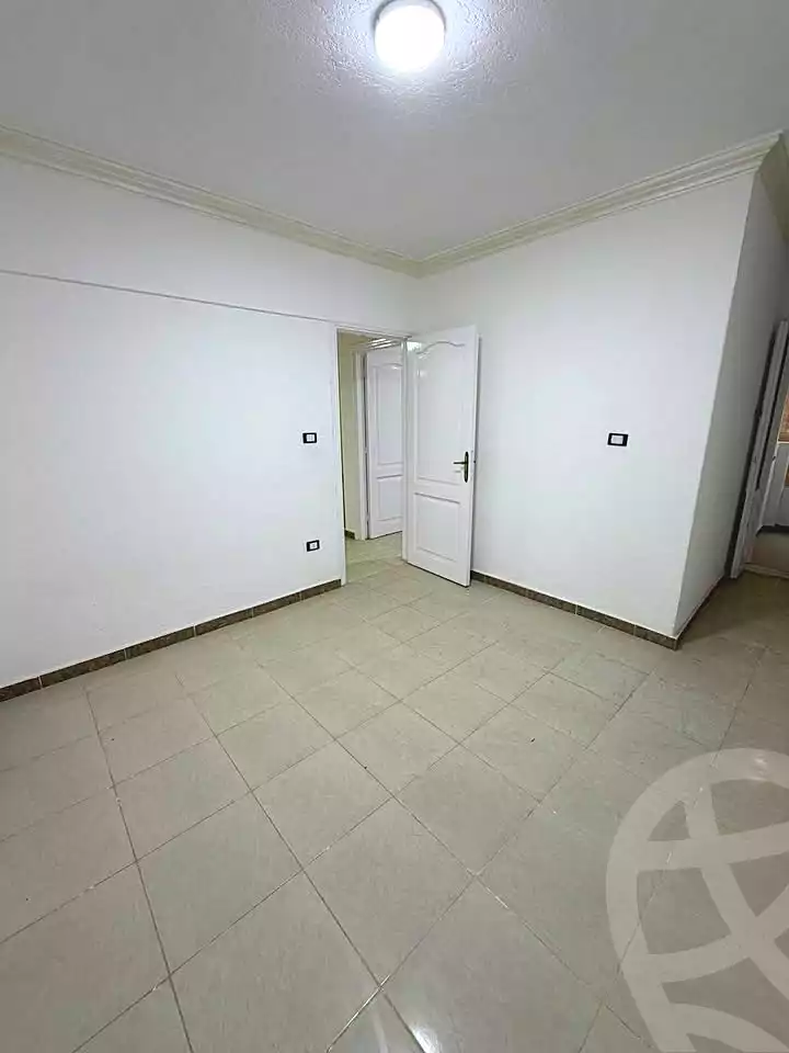 https://aqarmap.com.eg/ar/listing/7237163-for-sale-alexandria-al-agamy-shataa-el-nakheel