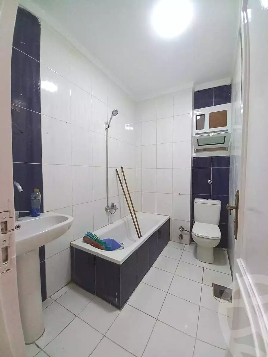 https://aqarmap.com.eg/en/listing/7237175-for-sale-alexandria-el-asafra-shr-45
