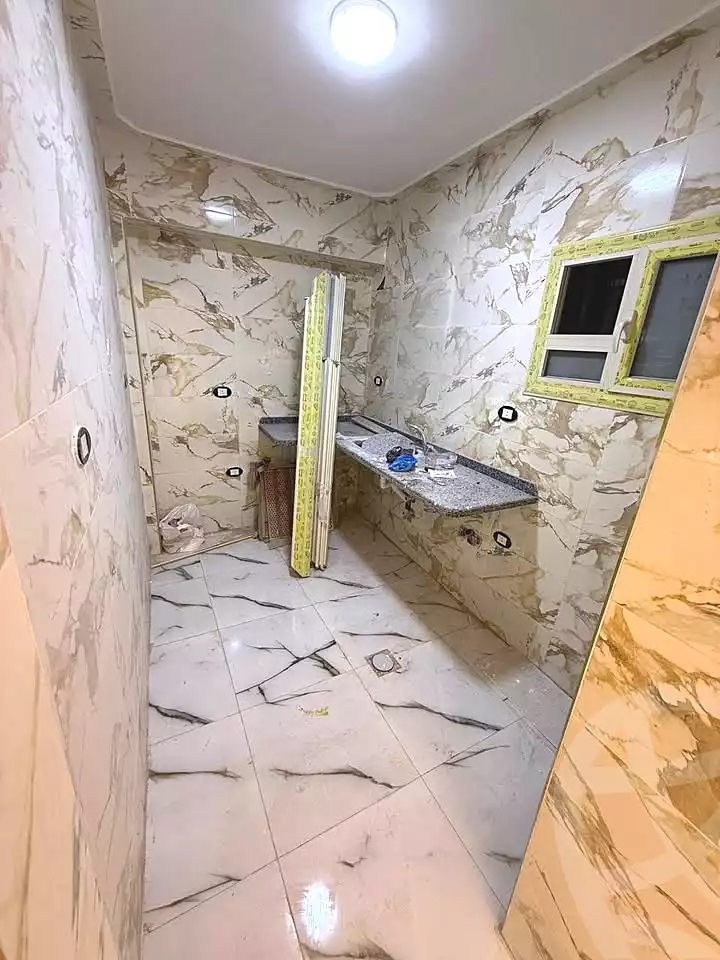 https://aqarmap.com.eg/en/listing/7237170-for-sale-alexandria-lsywf-el-falki