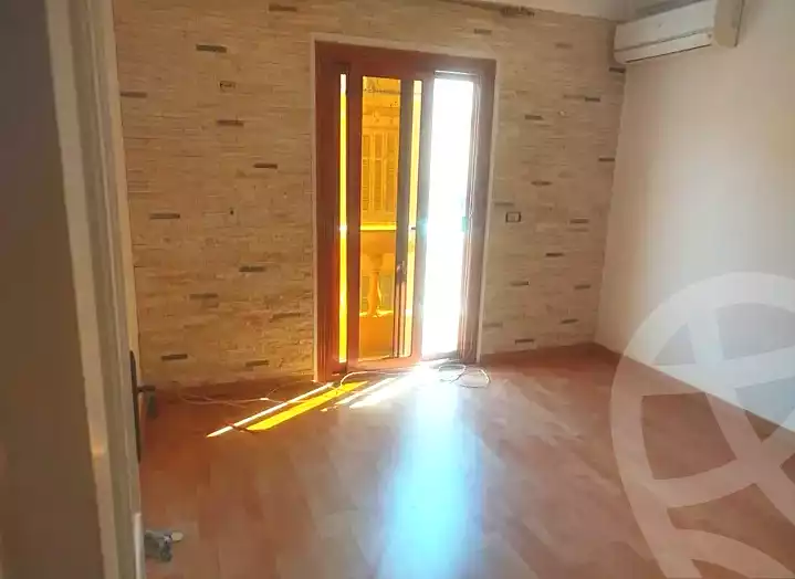 https://aqarmap.com.eg/ar/listing/7237275-for-rent-alexandria-smouha