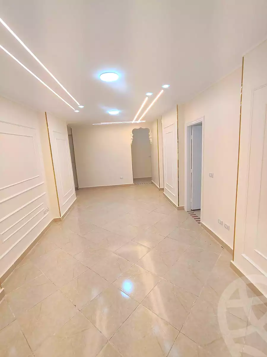 https://aqarmap.com.eg/ar/listing/7237297-for-sale-alexandria-sydy-bshr-sydy-bshr-bhry