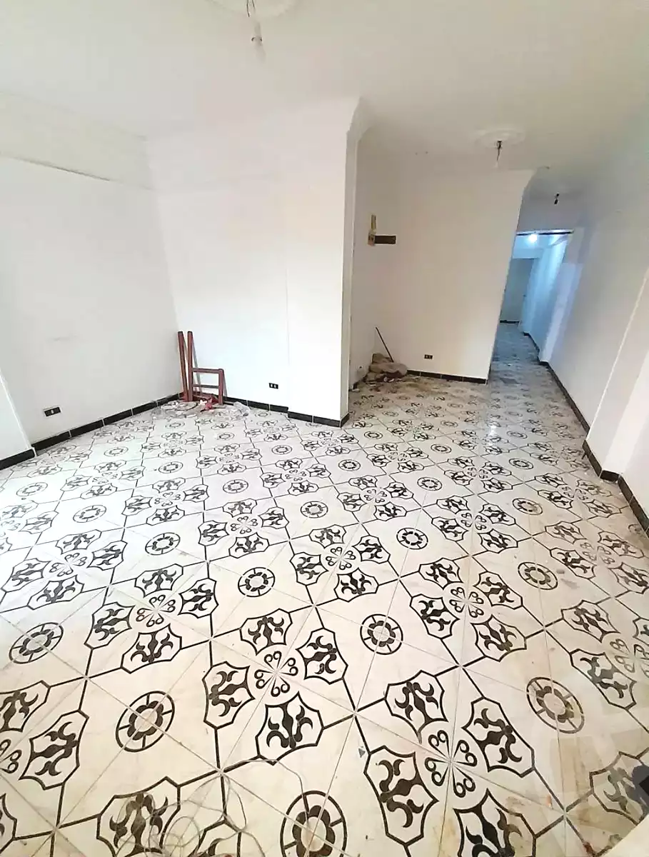 https://aqarmap.com.eg/ar/listing/7237359-for-sale-alexandria-shds