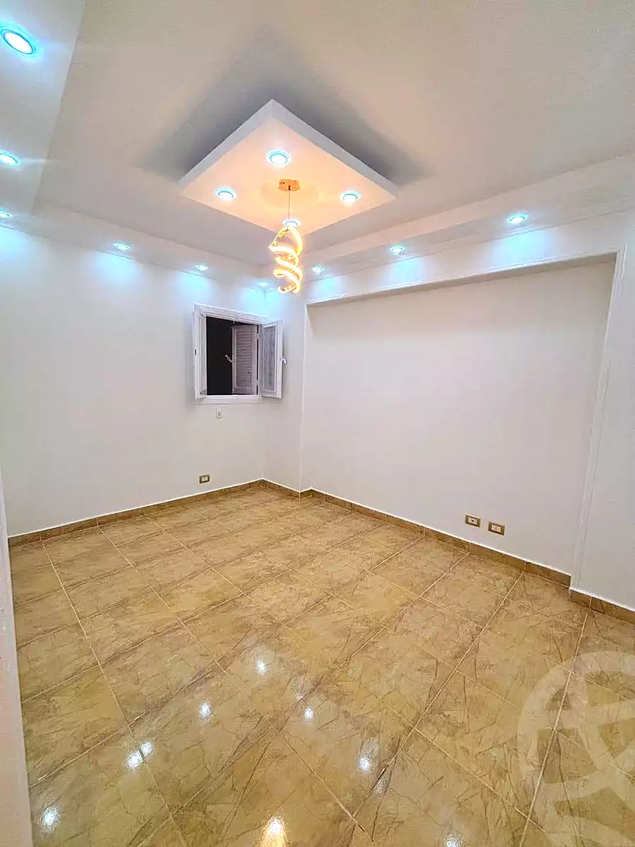 https://aqarmap.com.eg/ar/listing/7237380-for-sale-alexandria-sydy-bshr-sydy-bshr-bhry-shr-mhmwd-l-yswy