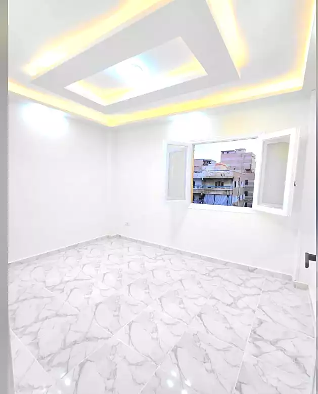 https://aqarmap.com.eg/ar/listing/7237388-for-sale-alexandria-al-agamy-shataa-el-nakheel