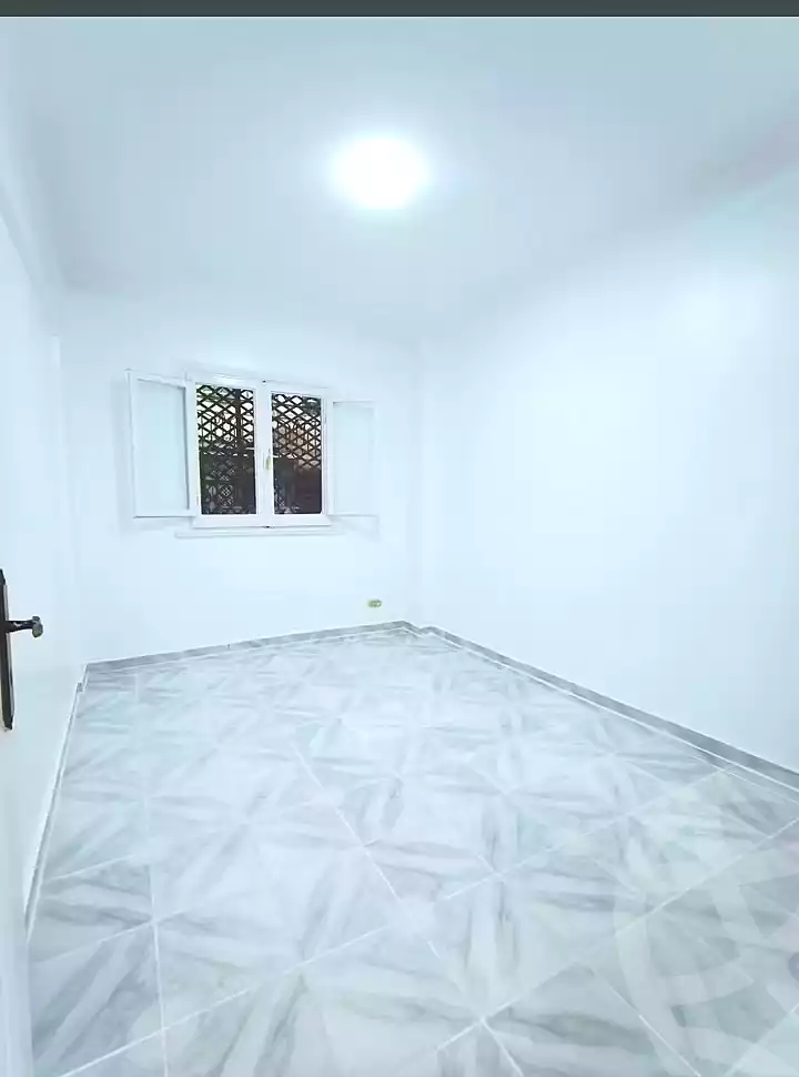 https://aqarmap.com.eg/ar/listing/7237424-for-sale-alexandria-al-agamy-shataa-el-nakheel