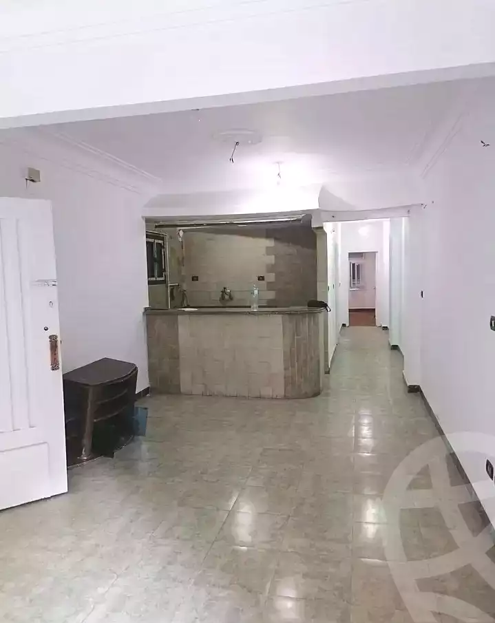 https://aqarmap.com.eg/ar/listing/7237440-for-rent-alexandria-miami-shr-jml-bd-lnsr