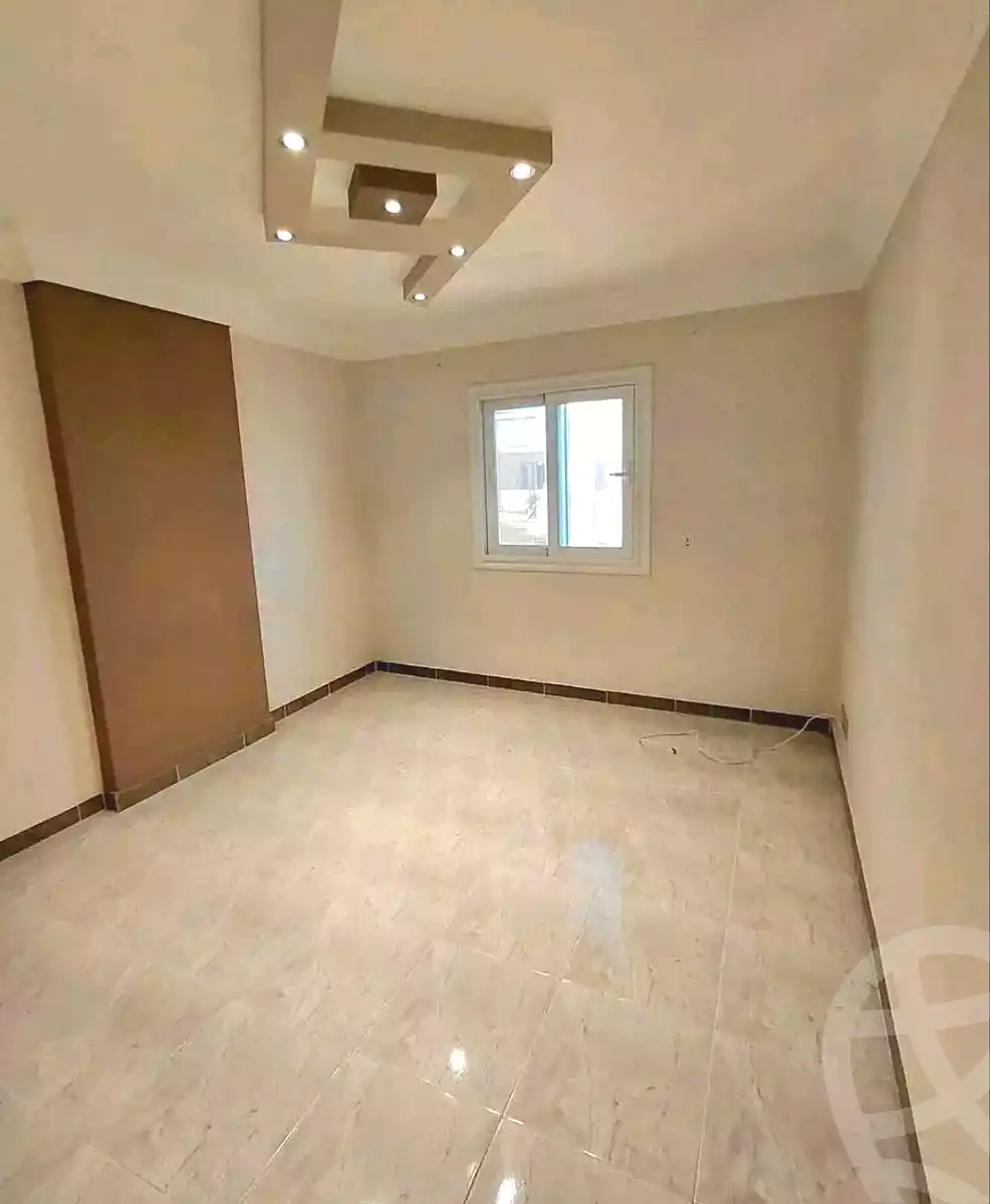 https://aqarmap.com.eg/ar/listing/7237564-for-sale-alexandria-sydy-bshr-sydy-bshr-bhry-khalil-hamada-st