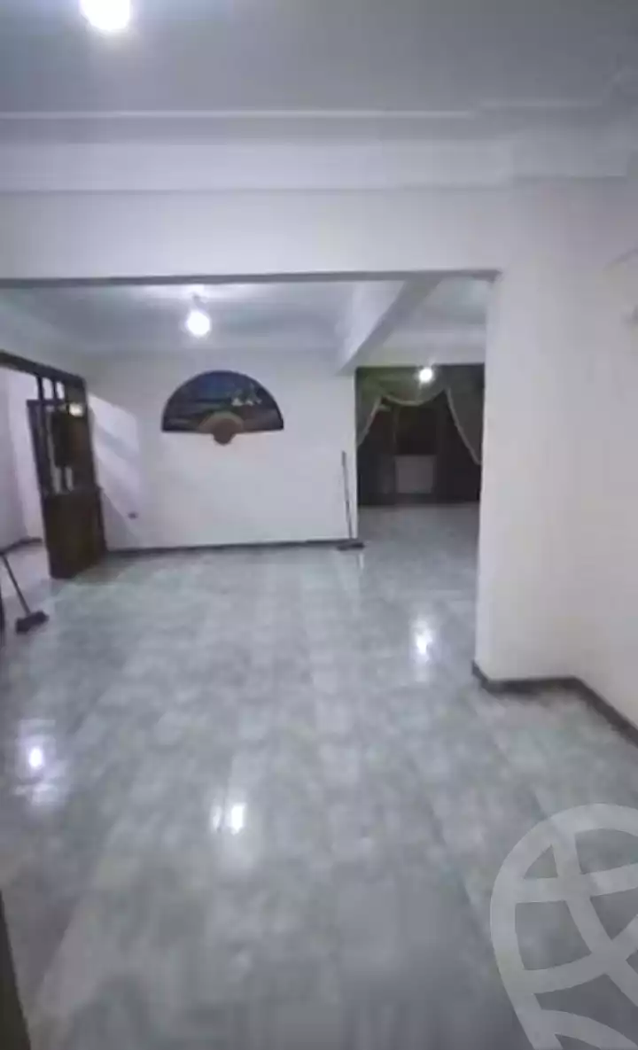 https://aqarmap.com.eg/ar/listing/7237663-for-sale-alexandria-el-mandara-shr-jml-bd-lnsr