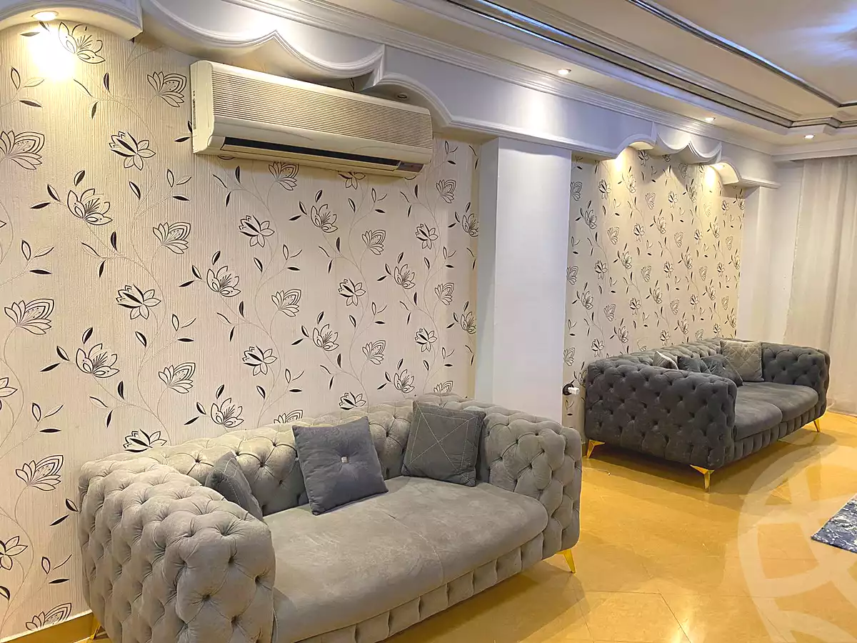https://aqarmap.com.eg/ar/listing/7237728-for-rent-cairo-6th-of-october-el-ahyaa-neighborhood-4th-neighbourhood-2