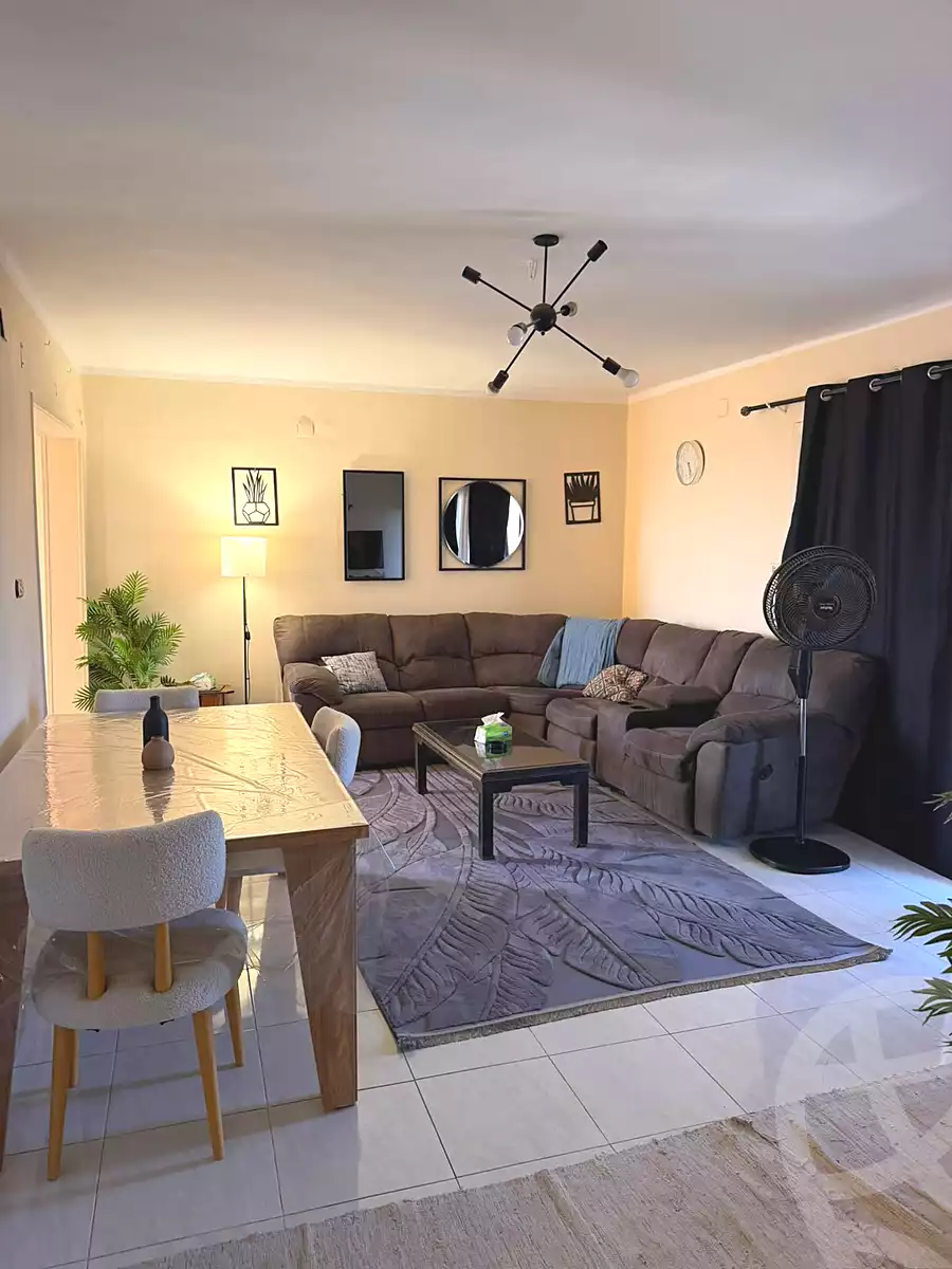 https://aqarmap.com.eg/ar/listing/7237839-for-rent-cairo-6th-of-october-el-hay-el-motamyz-el-motamayez-neighborhood-abd-el-moneim-riad-st
