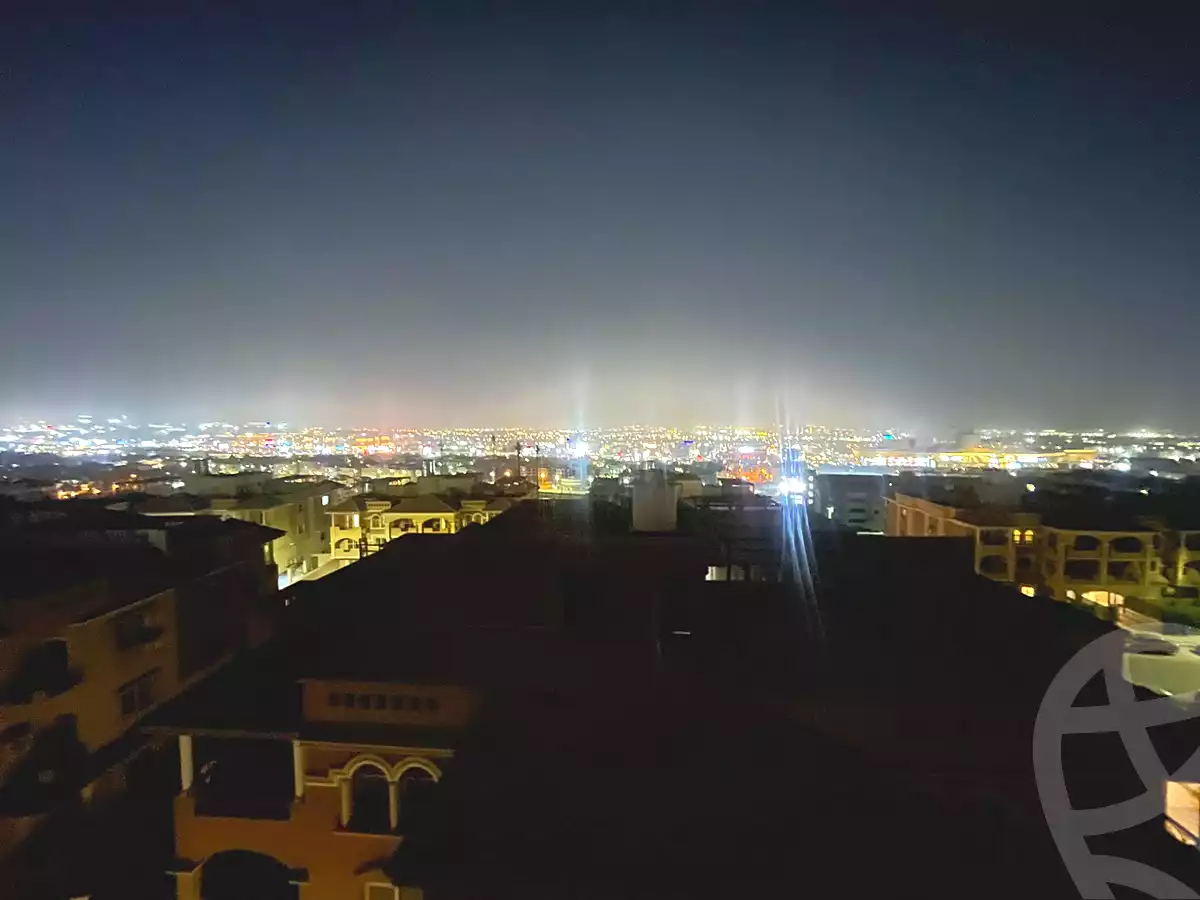 https://aqarmap.com.eg/en/listing/7238121-for-sale-cairo-el-sheikh-zayed-city-compounds-el-khamayel