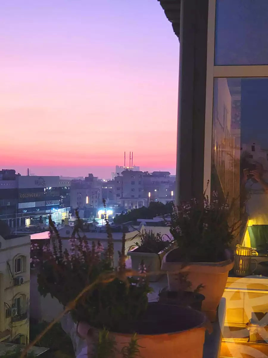 https://aqarmap.com.eg/ar/listing/7238130-for-sale-cairo-el-sheikh-zayed-city-compounds-hadayek-el-mohandiseen