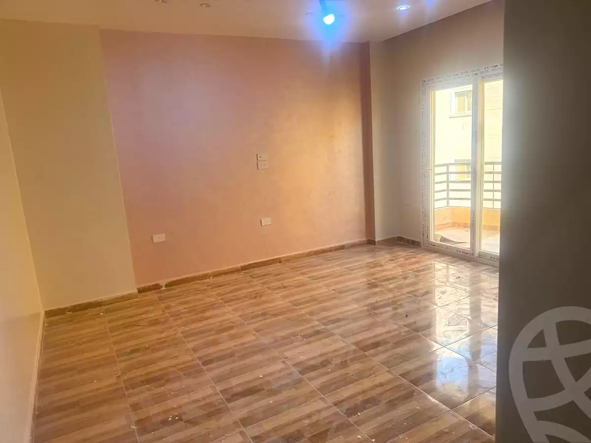 https://aqarmap.com.eg/ar/listing/7238302-for-rent-cairo-6th-of-october-el-tawsaat-el-shamalya-hy-2000-qt