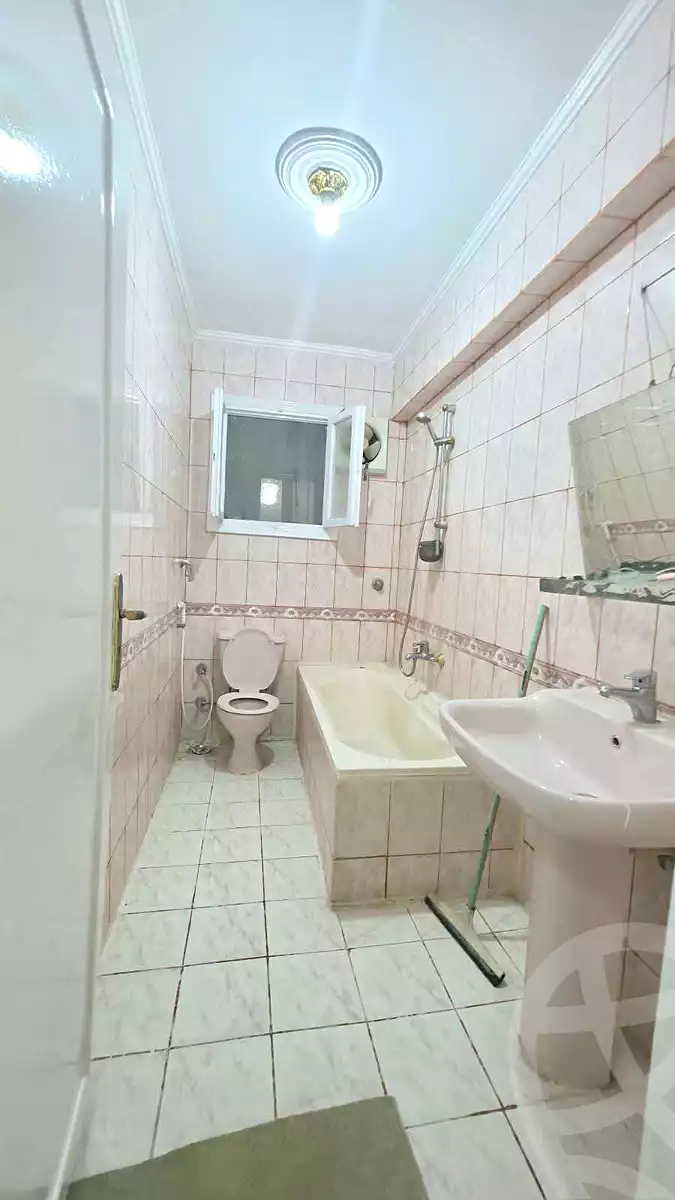 https://aqarmap.com.eg/en/listing/7238430-for-sale-alexandria-el-asafra-l-sfr-bhry