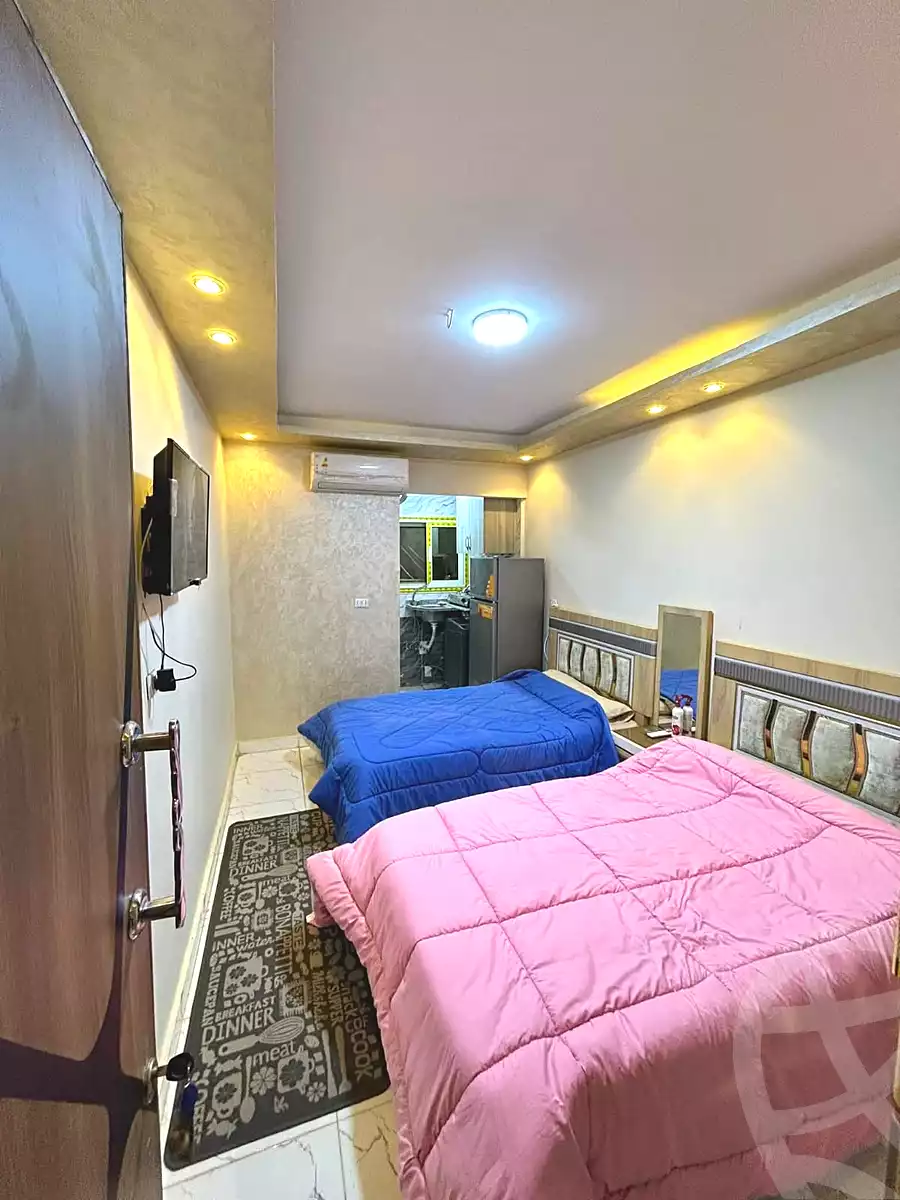 https://aqarmap.com.eg/ar/listing/7238510-for-sale-cairo-6th-of-october-el-ahyaa-neighborhood-1st-eighth-neighborhood