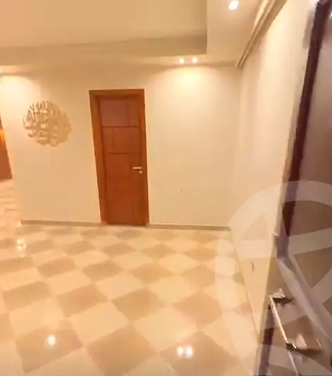 https://aqarmap.com.eg/ar/listing/7238554-for-rent-11000